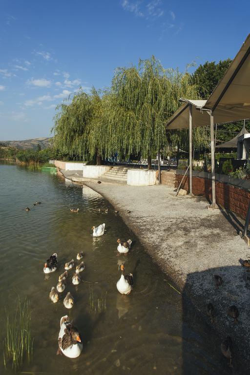 Romantique Veles Hotel Kültér fotó