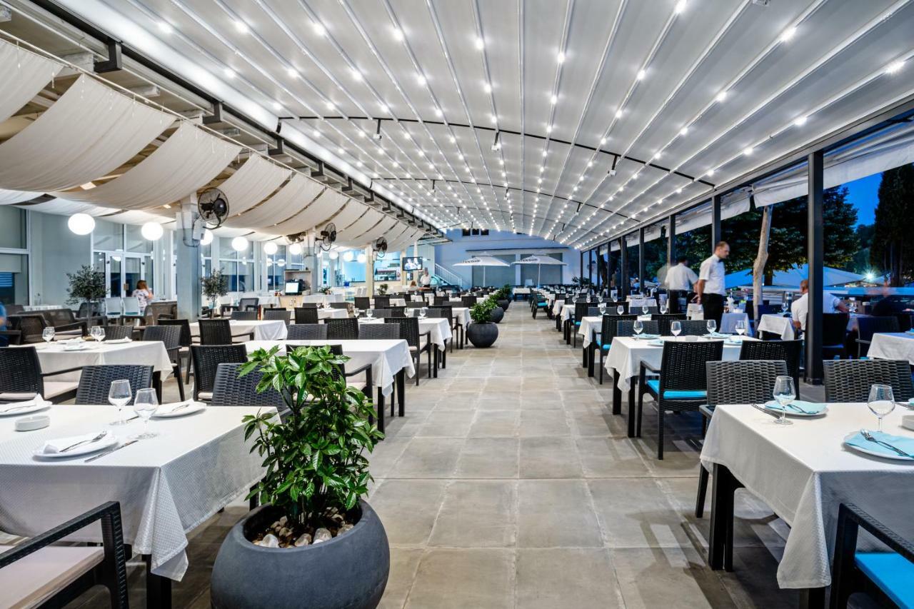 Romantique Veles Hotel Kültér fotó